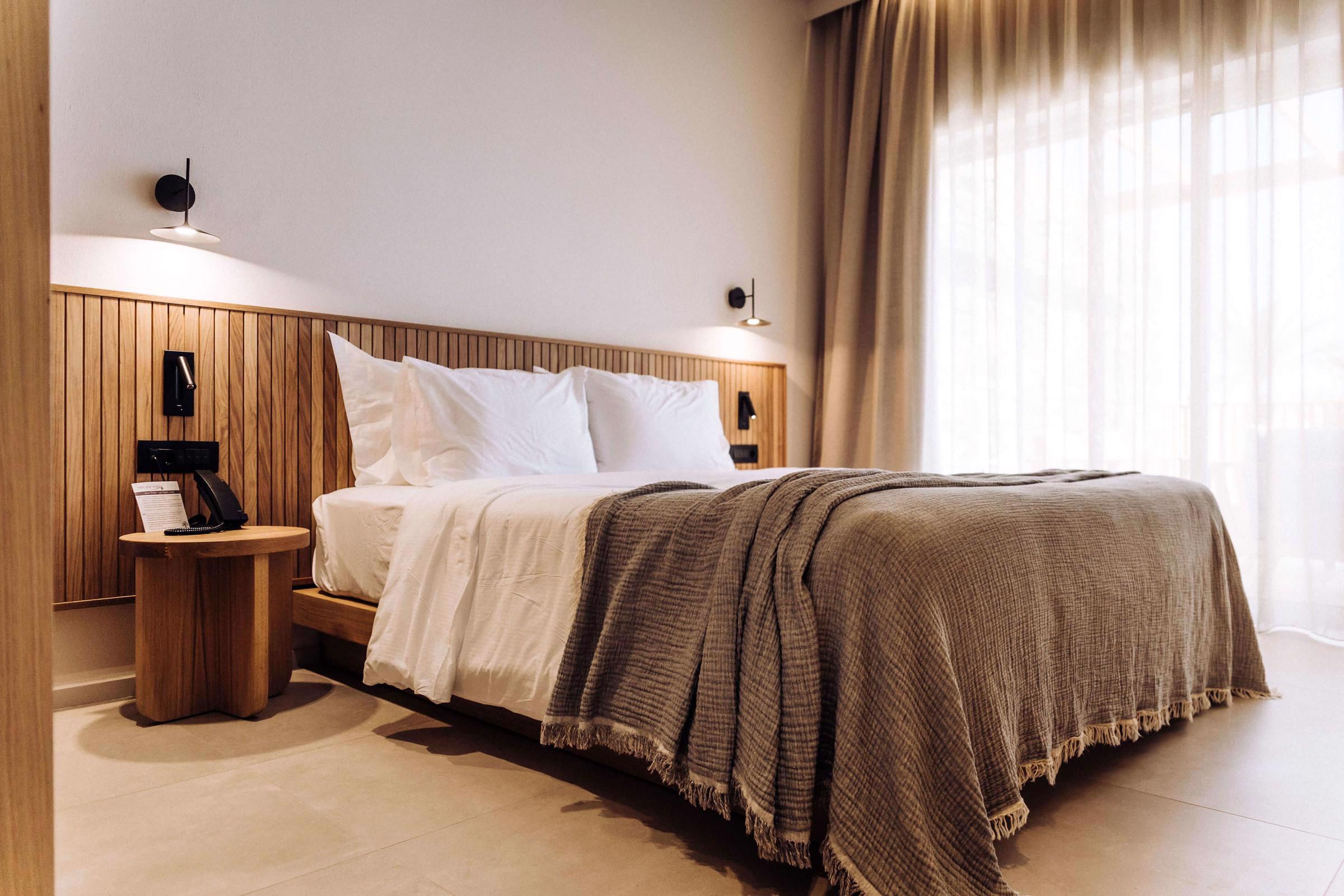 Deluxe Junior Family Suite